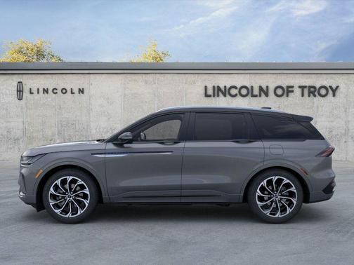 2025 Lincoln Nautilus Reserve
