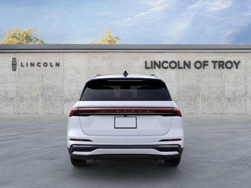 2025 Lincoln Nautilus Reserve