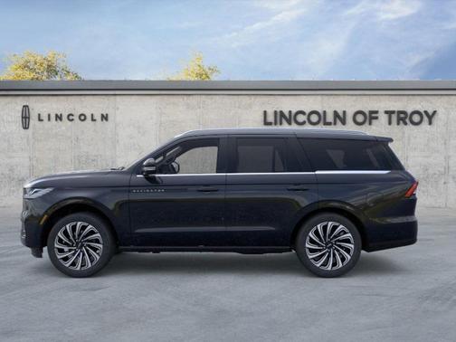 2025 Lincoln Navigator Black Label