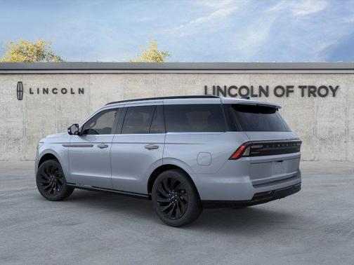 2025 Lincoln Navigator Reserve