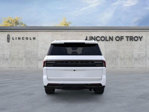 2025 Lincoln Navigator Black Label
