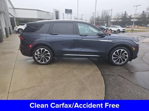 2024 Lincoln Nautilus RESERVE