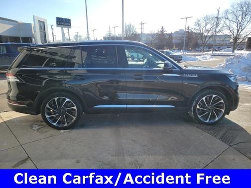 2023 Lincoln Aviator RESERVE