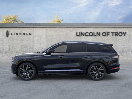2025 Lincoln Aviator Black Label AWD