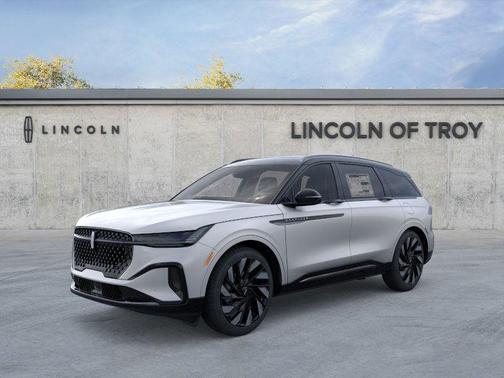 2025 Lincoln Nautilus Reserve