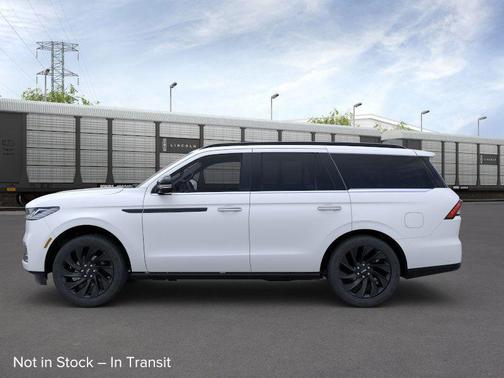 2025 Lincoln Navigator Reserve