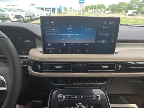2022 Lincoln Nautilus Standard