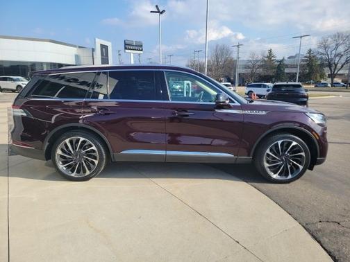 2023 Lincoln Aviator RESERVE