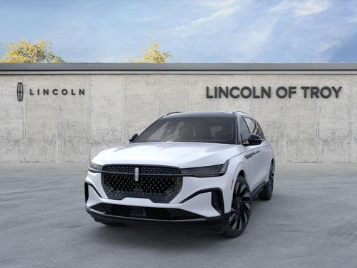 2025 Lincoln Nautilus Reserve