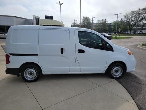 2020 Nissan NV200 S