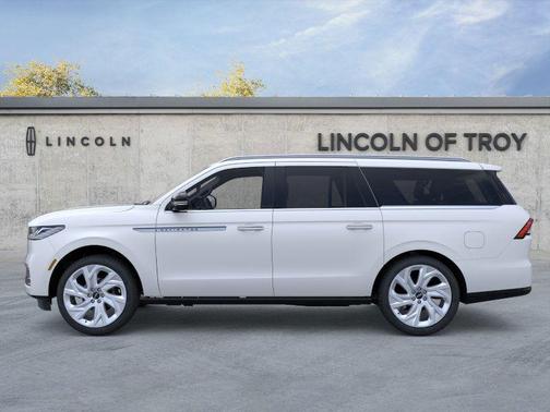 2025 Lincoln Navigator L Reserve