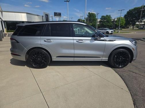 SILVER RADIANCE MET CC 2023 Lincoln Aviator RESERVE