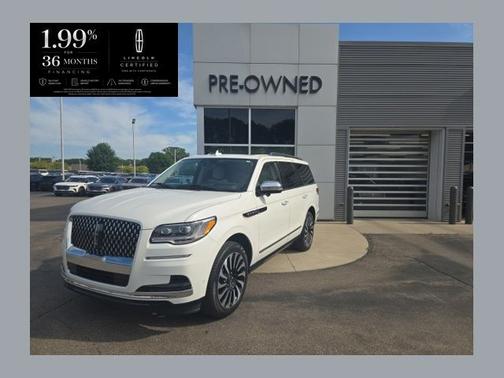 PRISTINE WHITE METALLIC 3C 2022 Lincoln Navigator BLACK LABEL