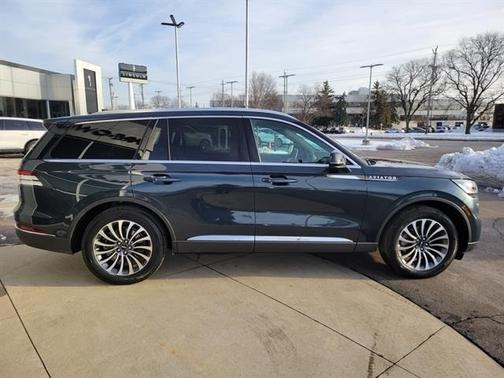 2024 Lincoln Aviator RESERVE