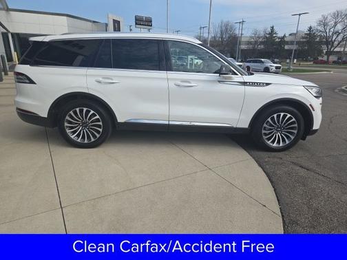 PRISTINE WHITE MET 3C 2023 Lincoln Aviator RESERVE