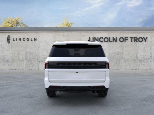 2025 Lincoln Navigator Black Label
