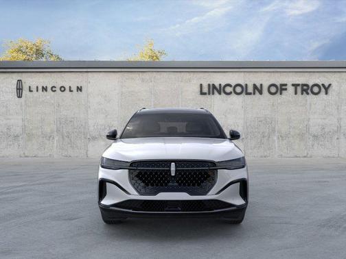 2025 Lincoln Nautilus Reserve
