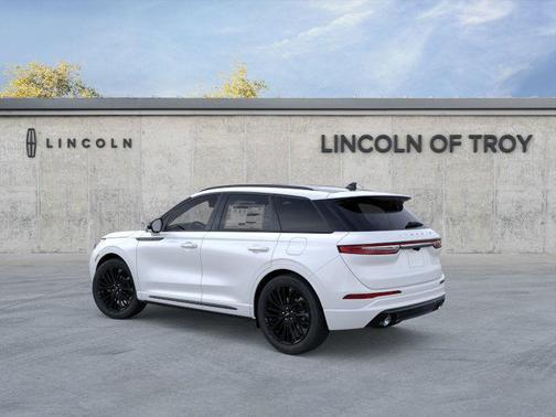 2025 Lincoln Corsair Premiere