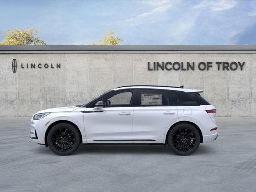 2025 Lincoln Corsair Premiere