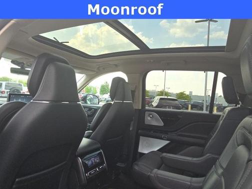 2022 Lincoln Aviator Reserve AWD
