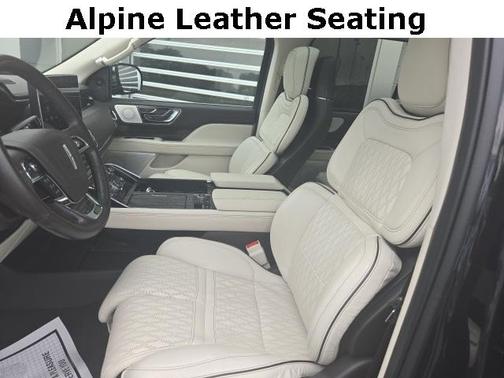 2022 Lincoln Navigator Black Label