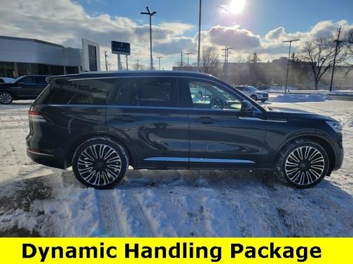 2023 Lincoln Aviator BLACK LABEL