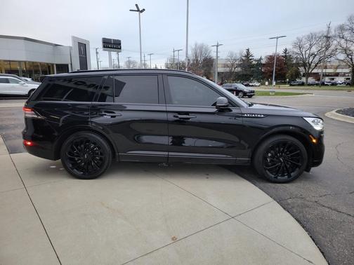 2023 Lincoln Aviator Black Label AWD