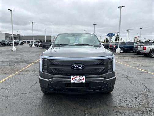 2025 Ford F-150 Lightning Flash