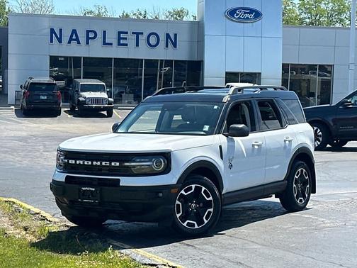 Oxford White 2024 Ford Bronco Sport Outer Banks
