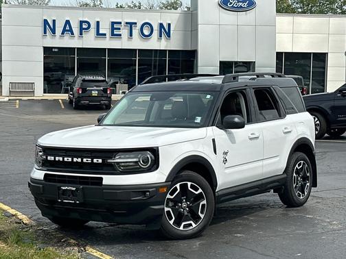 Oxford White 2024 Ford Bronco Sport Outer Banks