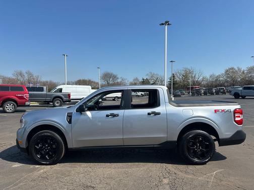 Iconic Silver Metallic 2023 Ford Maverick XLT