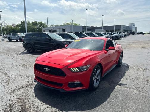 Race Red 2016 Ford Mustang V6