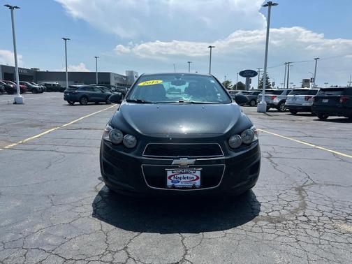 2015 Chevrolet Sonic LS