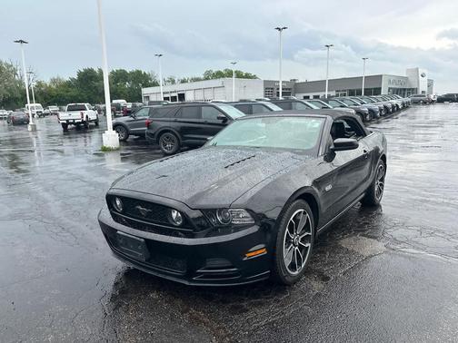 Black 2013 Ford Mustang GT Premium