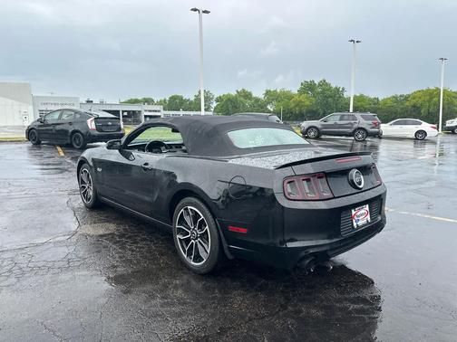 Black 2013 Ford Mustang GT Premium