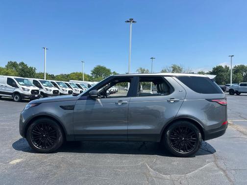 2017 Land Rover Discovery HSE LUXURY