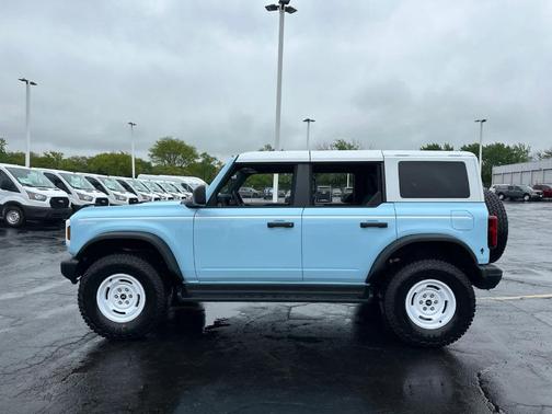 2025 Ford Bronco Heritage Edition