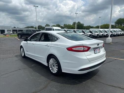 2015 Ford Fusion Hybrid SE
