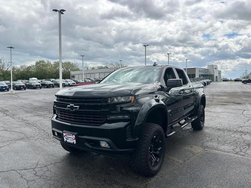 Black 2020 Chevrolet Silverado 1500 RST