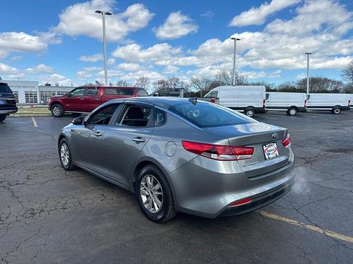 2017 Kia Optima LX