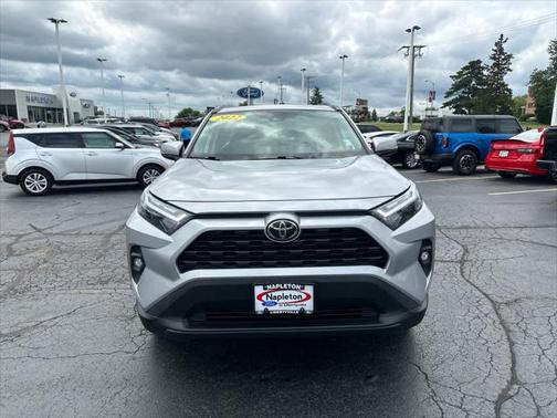 2022 Toyota RAV4 XLE Premium