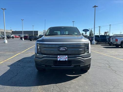 2025 Ford F-150 Lightning LARIAT