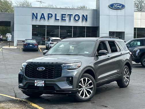 2025 Ford Explorer ST-Line