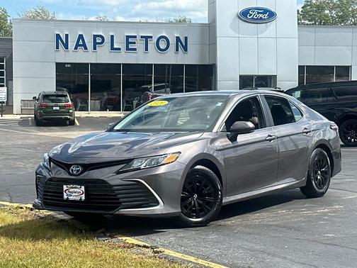 2021 Toyota Camry Hybrid LE