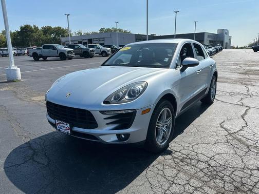 2015 Porsche Macan S