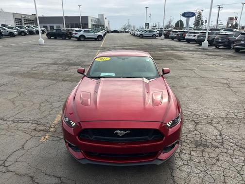 2017 Ford Mustang GT