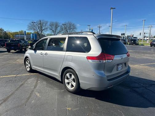 Silver Sky Metallic 2013 Toyota Sienna LE