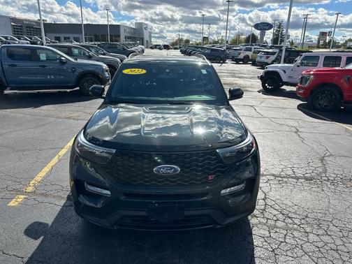 2022 Ford Explorer ST