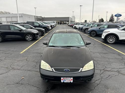 2006 Ford Focus ZX4 S