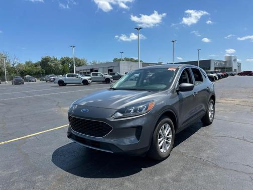 2021 Ford Escape SE